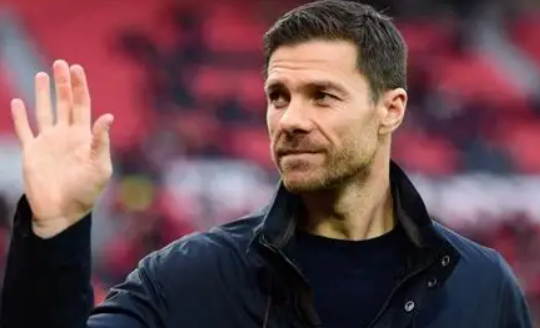 卡尼萨雷斯剖析皇马困境：维尼修斯与阿隆索成焦点