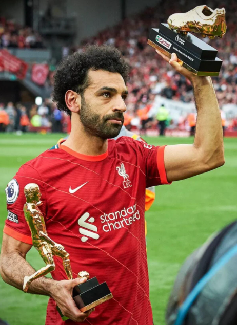 非洲杯首轮：萨拉赫补时绝杀，赛后婉拒采访尽显沉稳