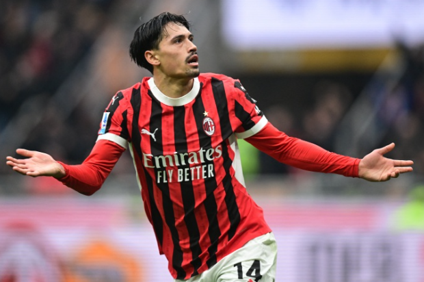 英超赛场：曼城平切尔西，赖因德斯谈罗德里复出与自身状态