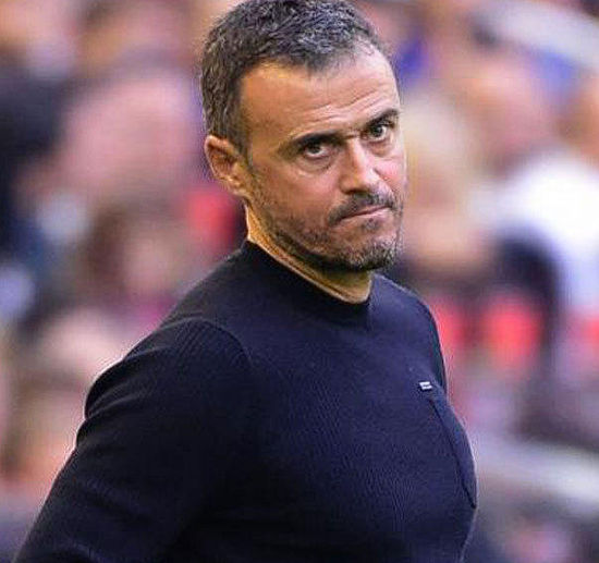 法杯爆冷！巴黎圣日耳曼负于巴黎FC，恩里克赛后剖析赛事